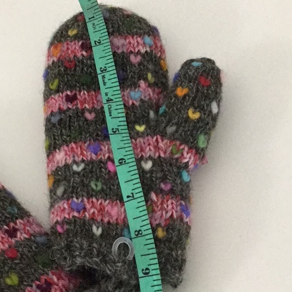 Northern Wafters British Wool Girl’s Mittens Whimsical Heart Design Fairy Boho - Picture 8 of 8